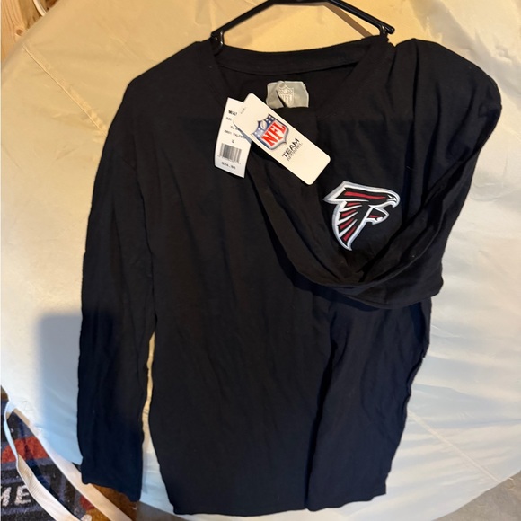 Nfl Team Other - Atlanta Falcons Black Long Sleeve Tee